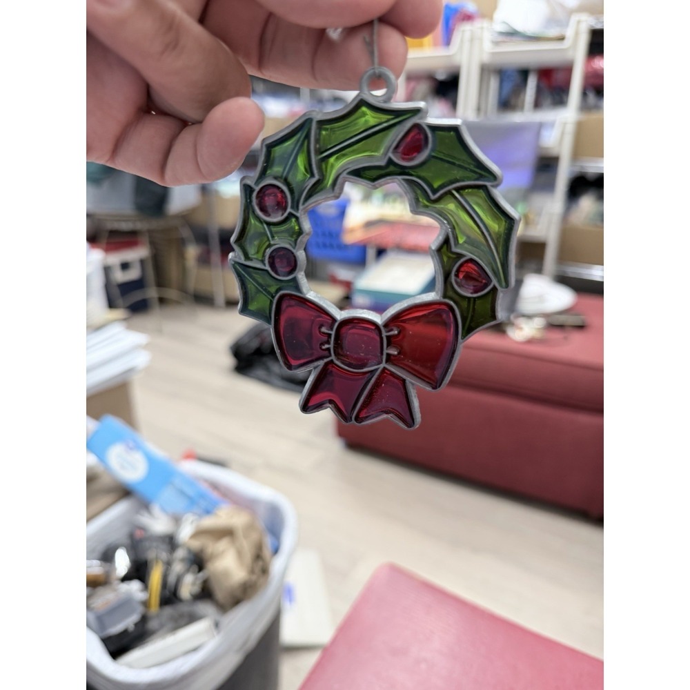 Christmas Wreath Suncatcher Green Holly Red Berries Holiday Bow Stained Glass
